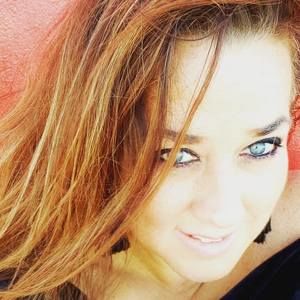 Meet your Posher, Rebecca